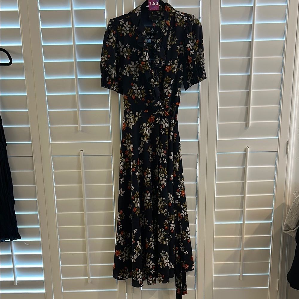 Jill Stuart Ruffle Floral Wrap Dress Sz 6 - Picture 3 of 8